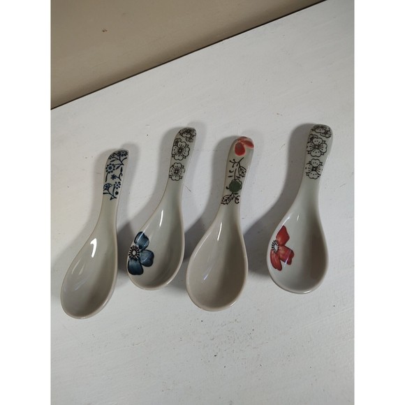Asian Soup Spoons, Floral Design, Ramen Spoons, Perfect Depth, Lot of 4 - Picture 5 of 11